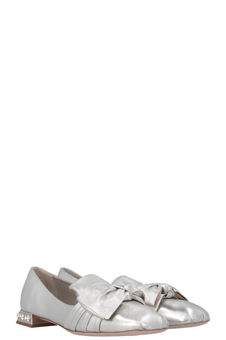 Mocassins MIUMIU avec nœud en cristal argenté