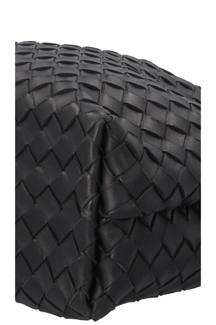 BOTTEGA VENETA Andiamo Bag Medium Black