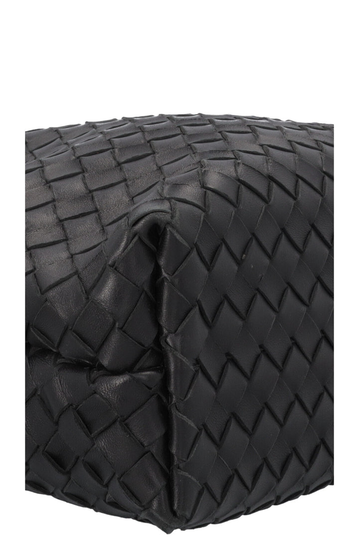 BOTTEGA VENETA Andiamo Bag Medium Black
