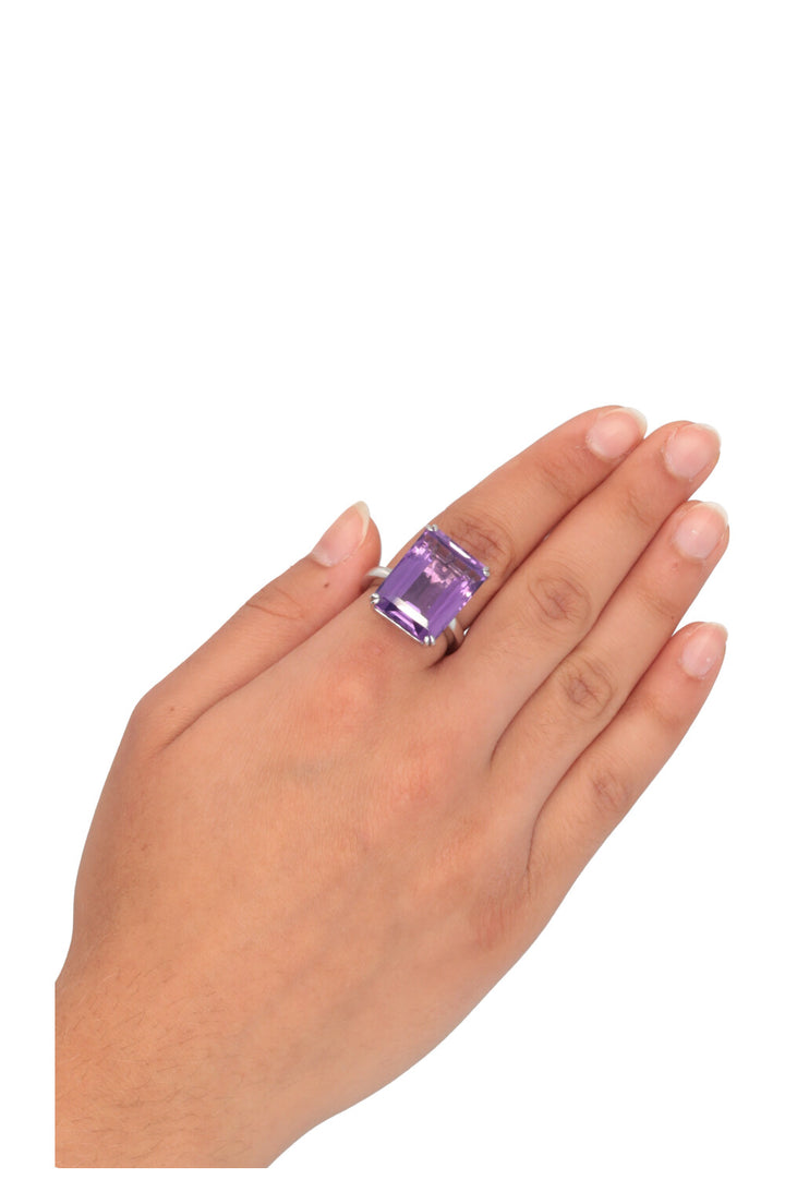 ZSOLT VARGA Amethyst Ring Whitegold