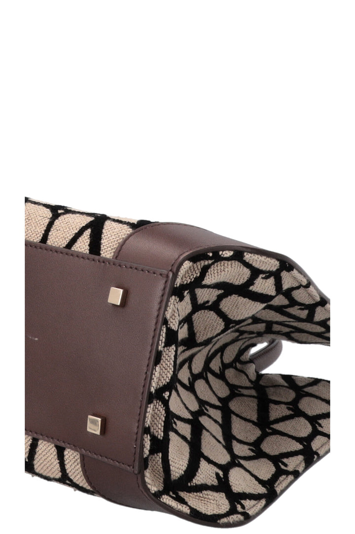 VALENTINO VLogo Signature Bag Medium Brown