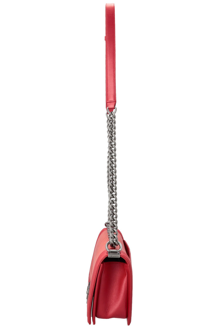 CHANEL Medium Boy Bag Lizzard Red