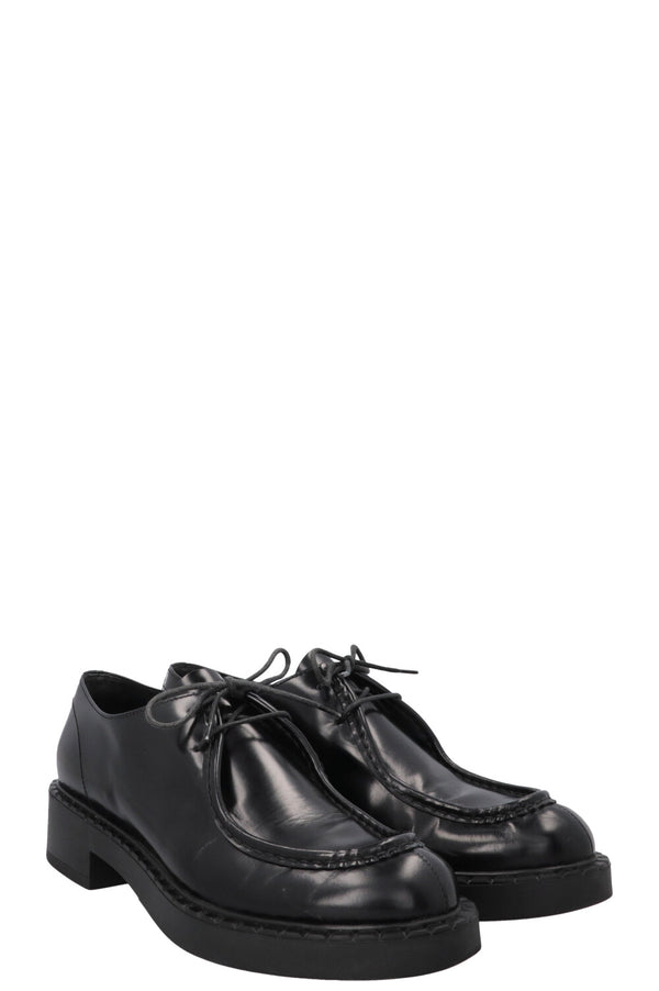 Mocassins à lacets noirs PRADA