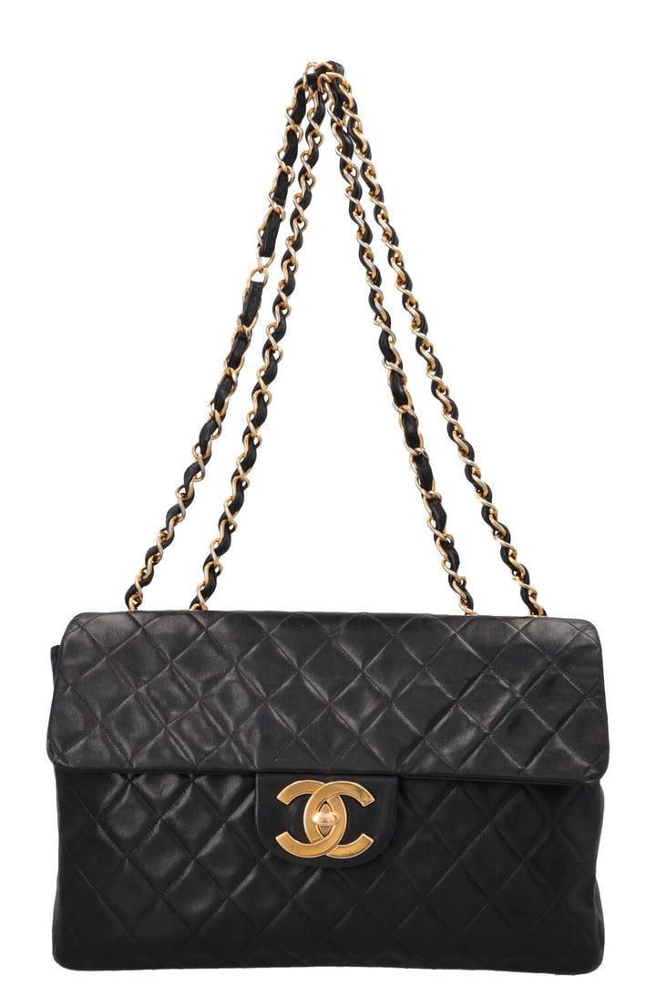 CHANEL Maxi Single Flap Cuir Noir Grand