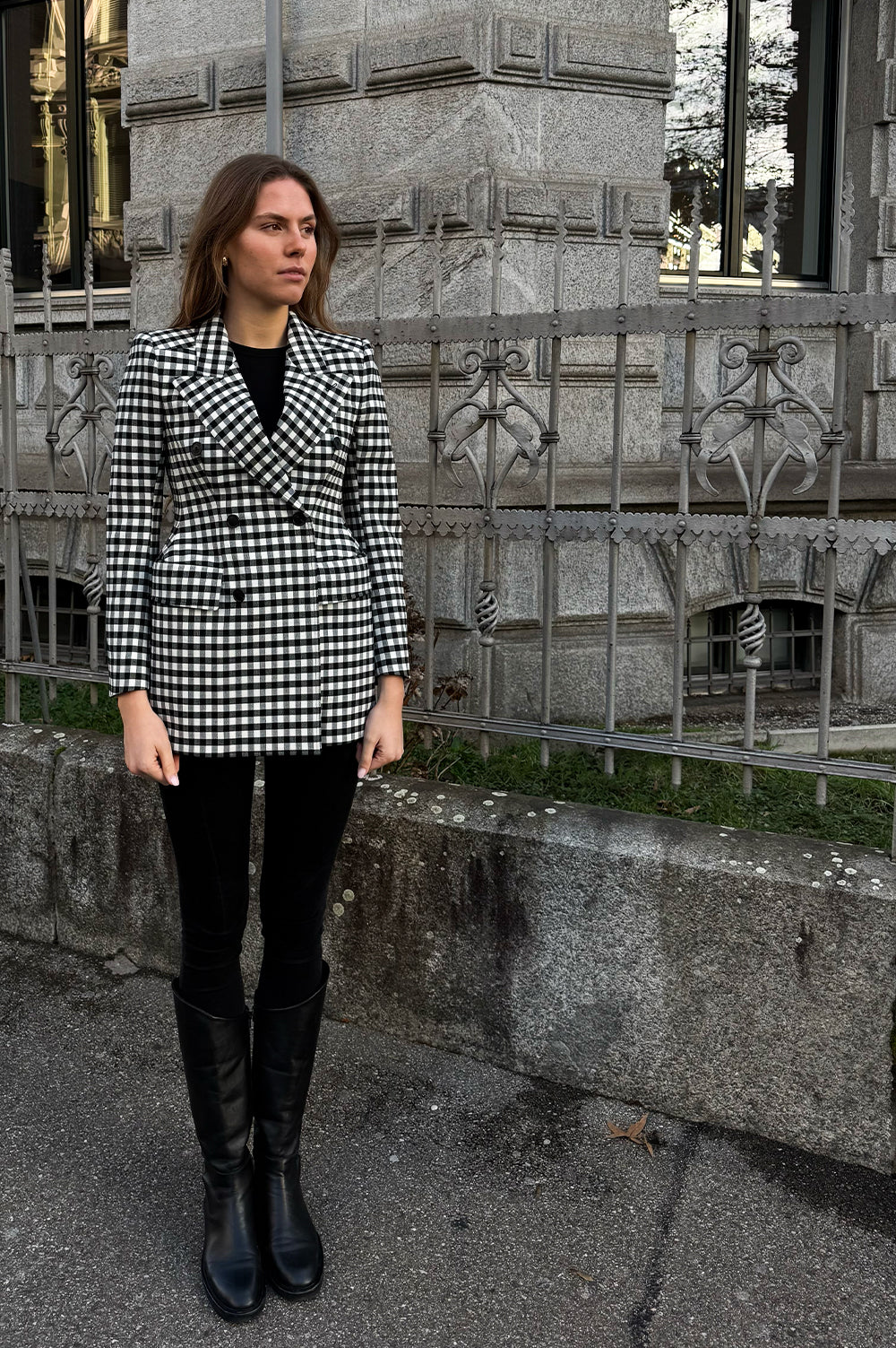 ジャケット BALENCIAGA 'Hourglass' blazer White/Black Medium-794461TST061070_F.jpg?v=1