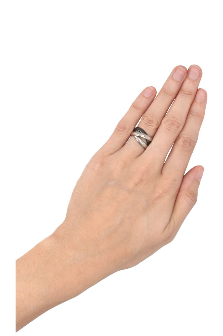 CARTIER Trinity Ring Ceramic