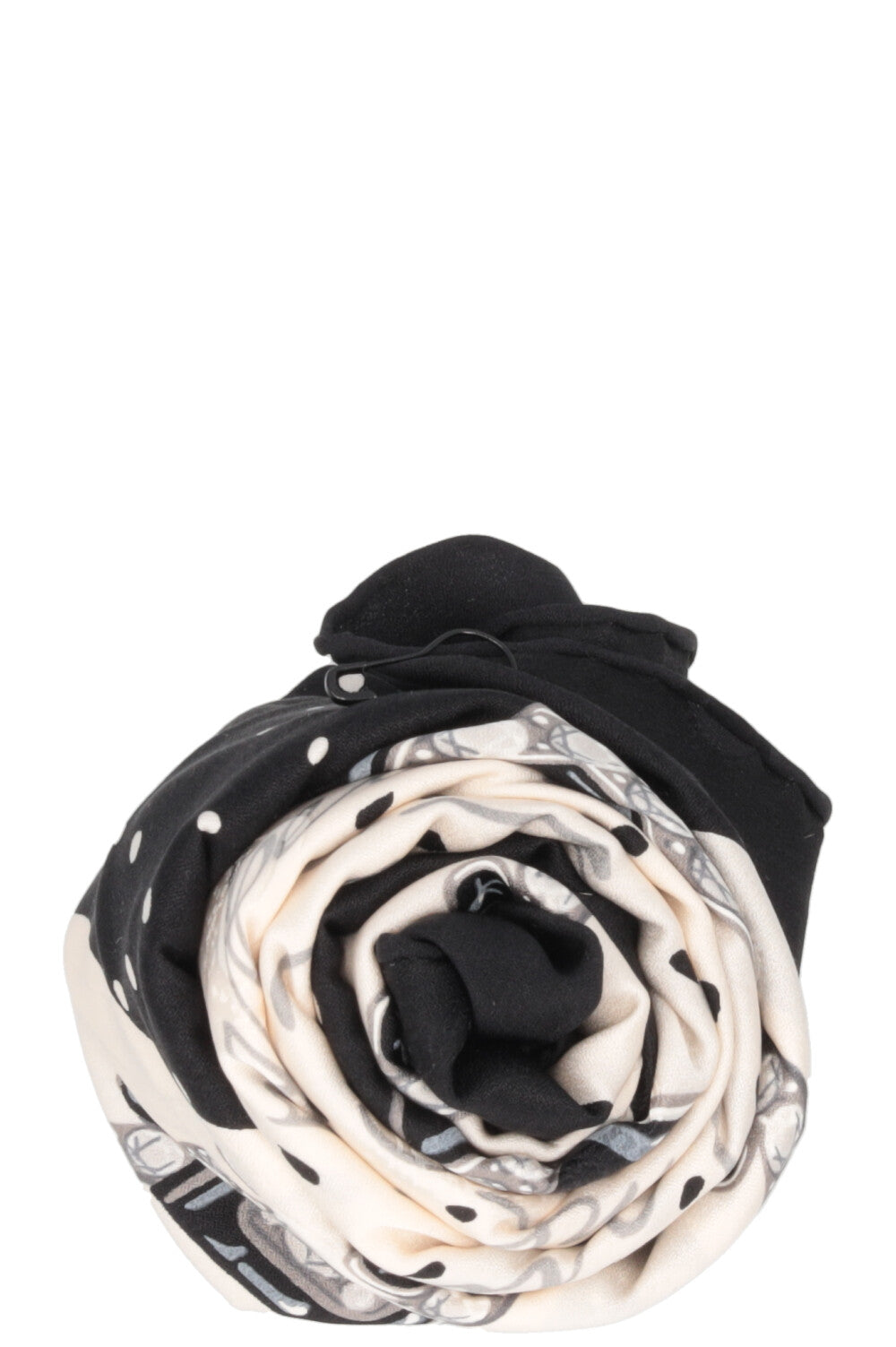 CARTIER Diamond Star Sky Print Carré 90 Silk Black White