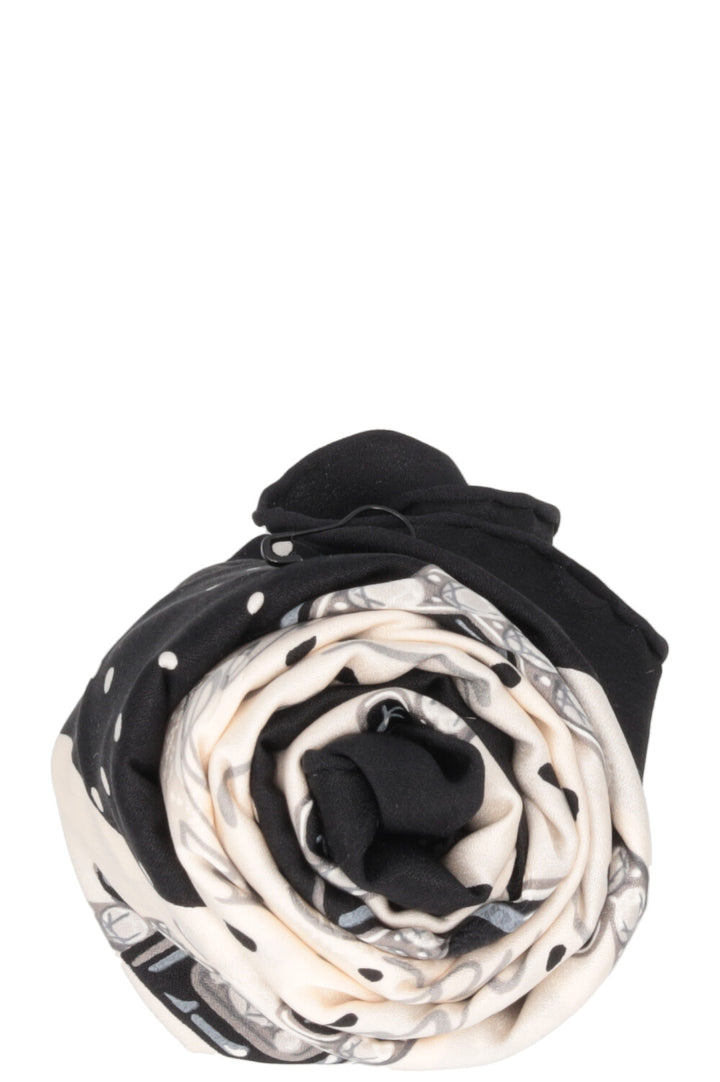 CARTIER Diamond Star Sky Print Carré 90 Silk Black White