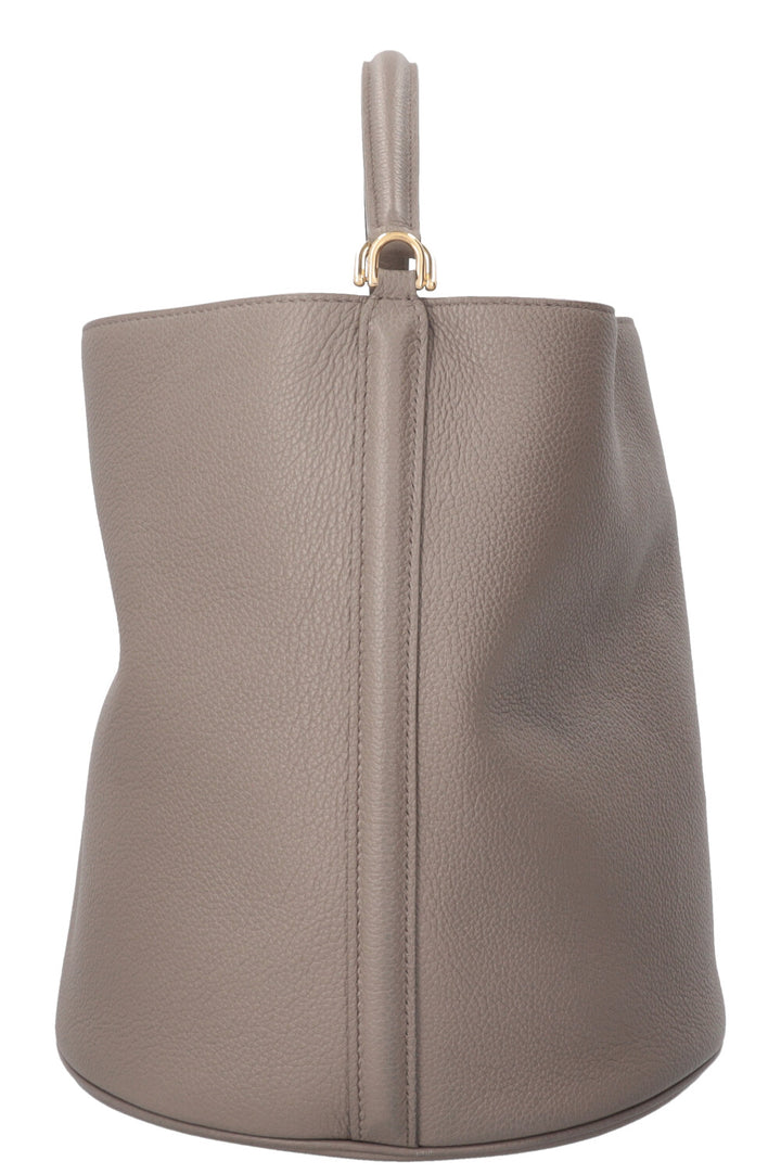 CELINE Bucket 16 Bag Leather Pebble