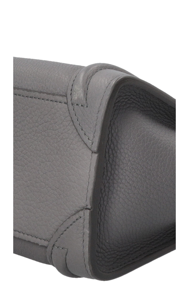 CELINE Nano Luggage en cuir gris
