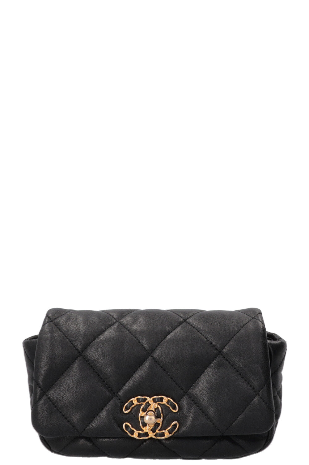 CHANEL 19 Belt Bag Leather Black