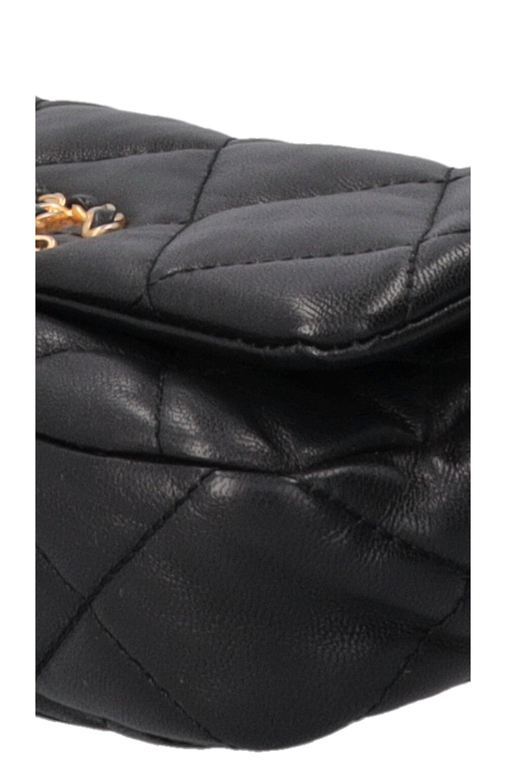CHANEL 19 Belt Bag Leather Black