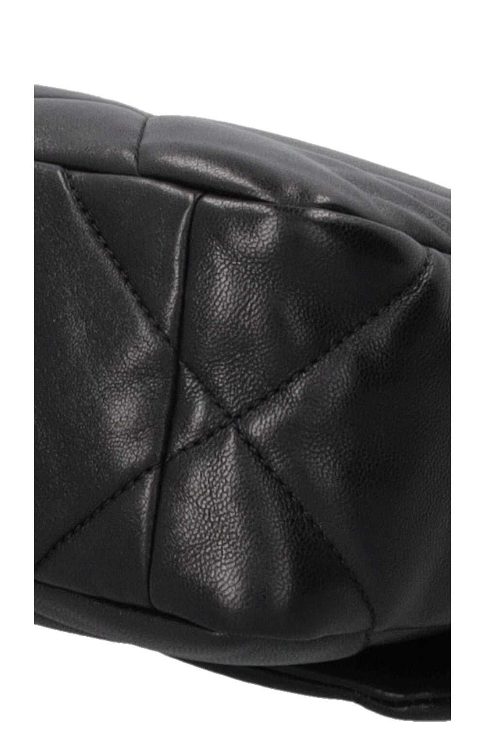 CHANEL 19 Bag Small Leather Black