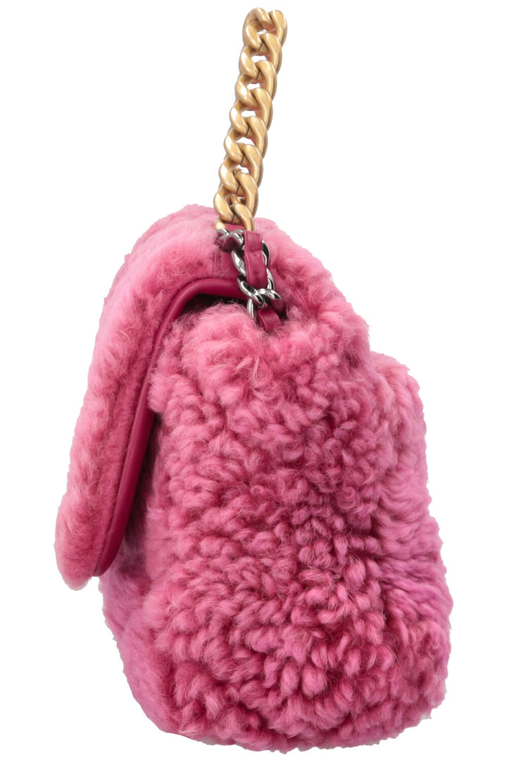CHANEL 19 Small Shearling Pink