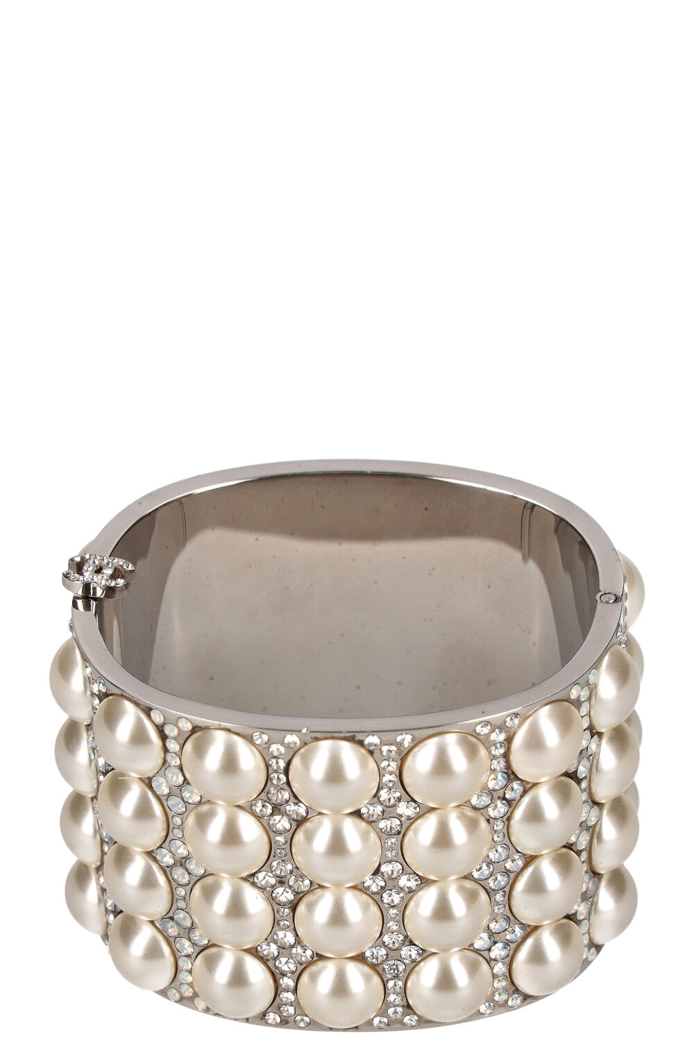 CHANEL 2017 Cuff Bracelet Faux-Pearls