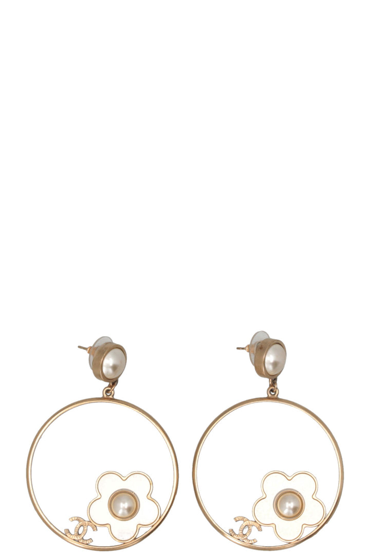 CHANEL Boucles d'oreilles fleurs et perles 2018 Fausse perle Champagne