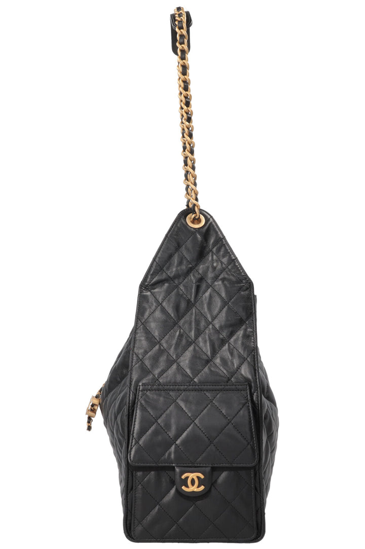 CHANEL 25 Small Calfskin Black