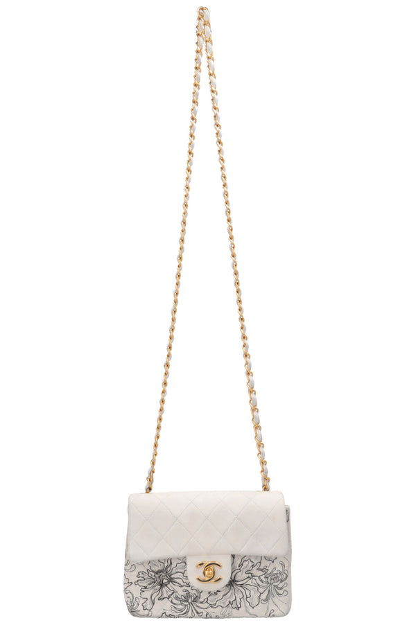 UNFOLD Artistic Chanel Single Flap Bag Small White