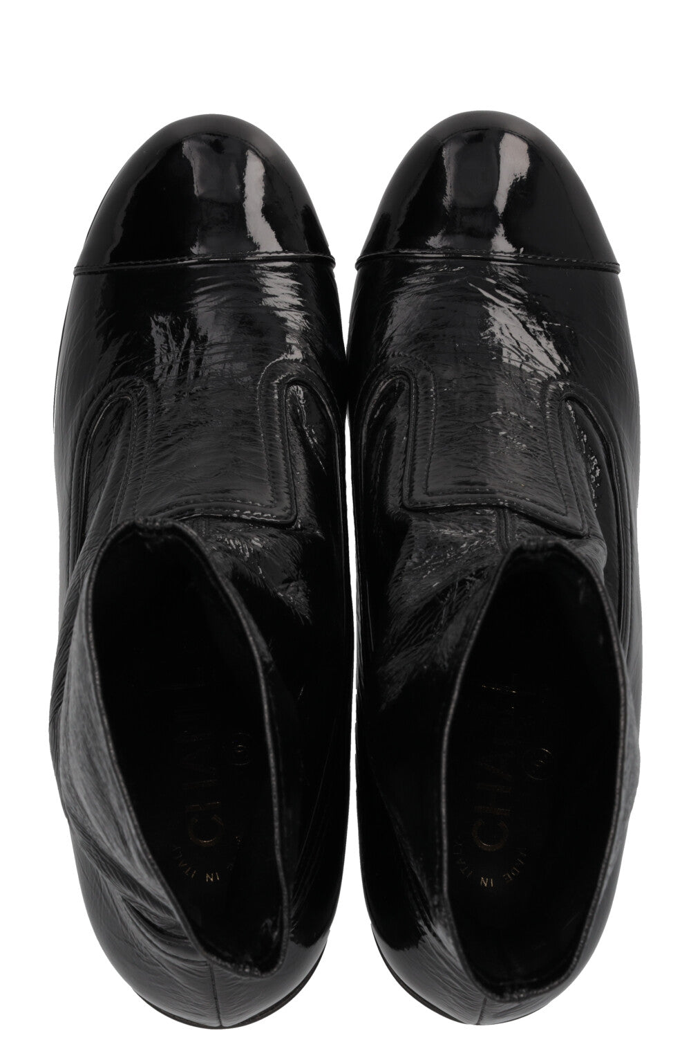 Bottes à talons bloc CHANEL CC en cuir verni noir
