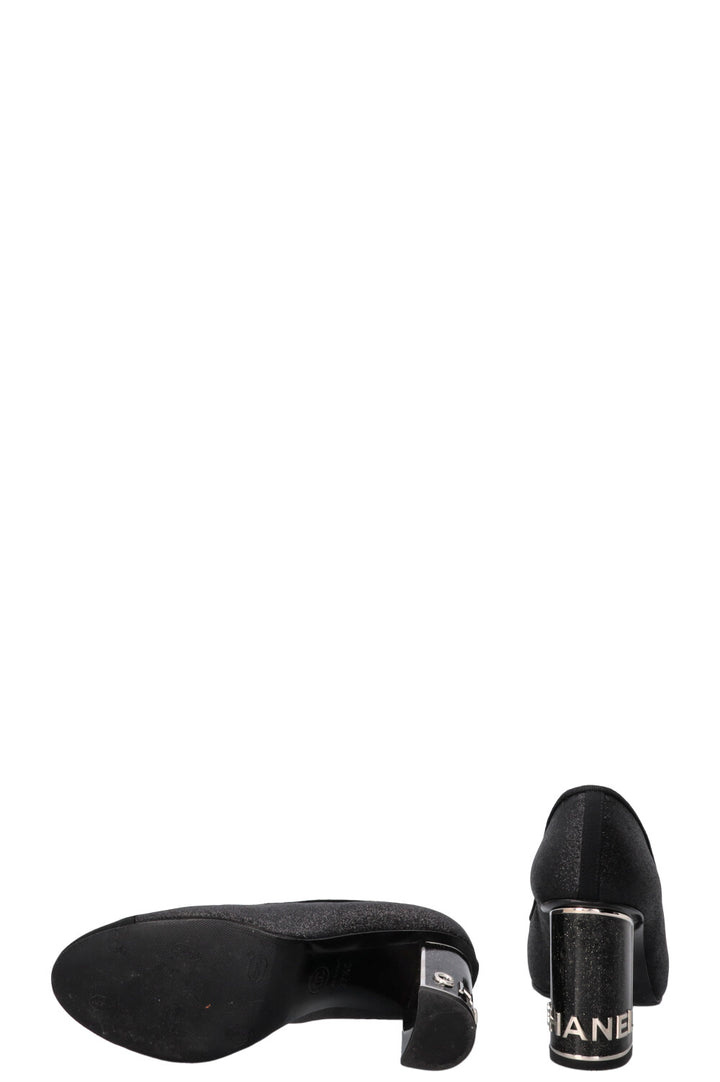 CHANEL CC Logo Glitter Pumps Grosgrain Black