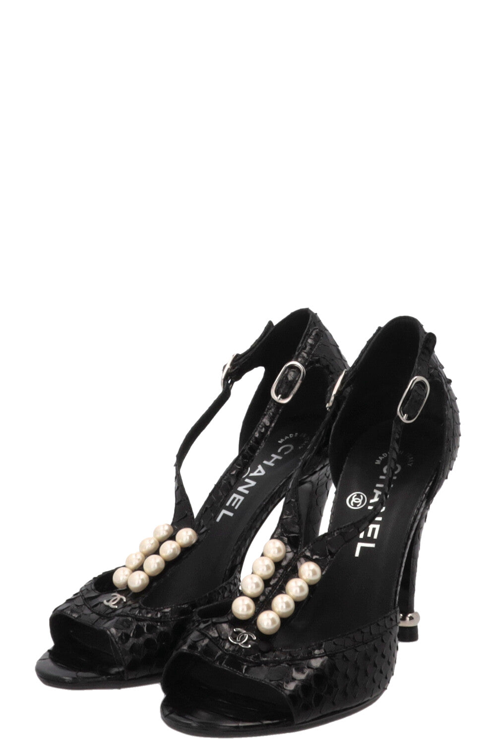 Escarpins CHANEL CC à perles en cuir python noir