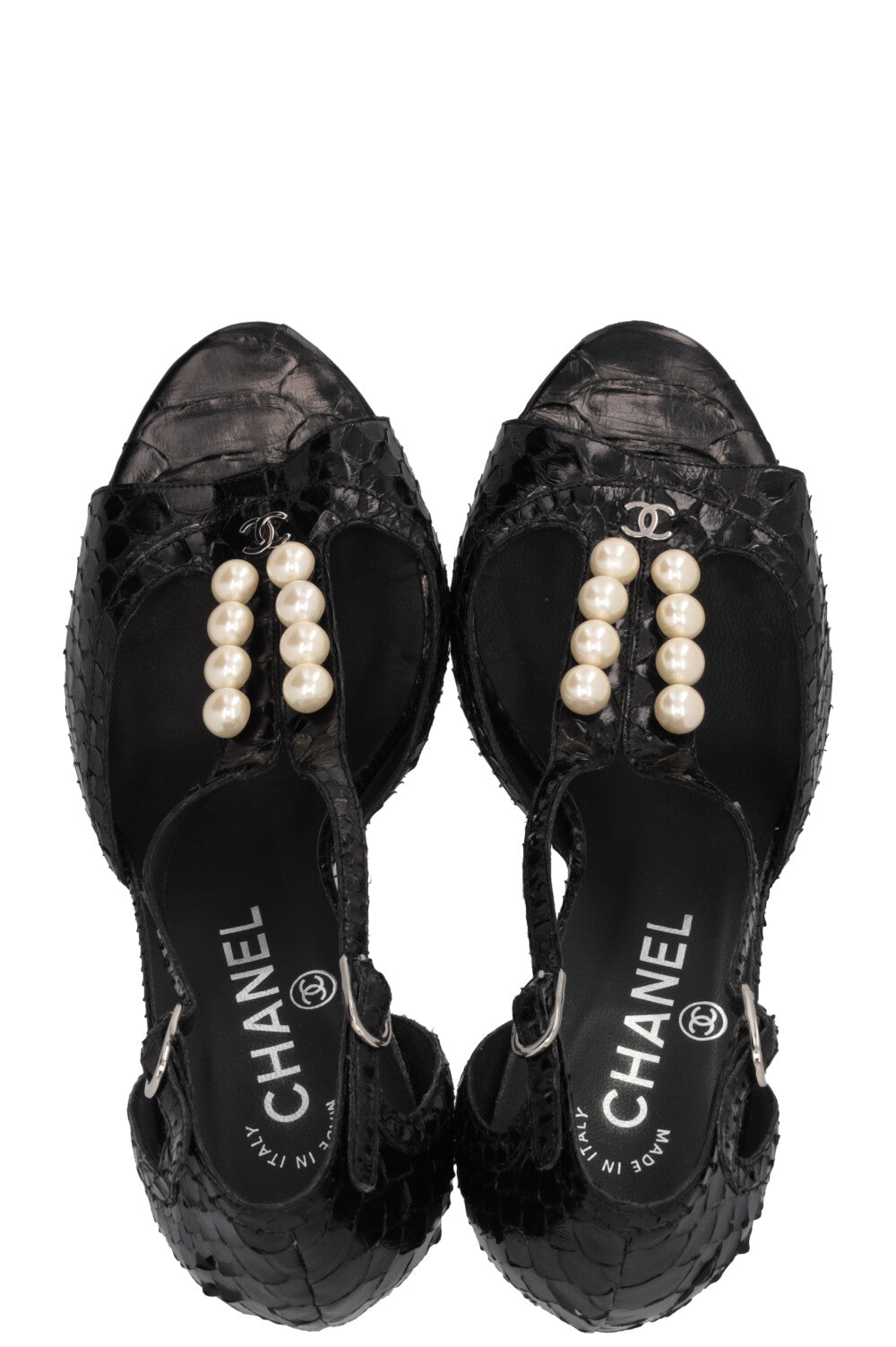 Escarpins CHANEL CC à perles en cuir python noir