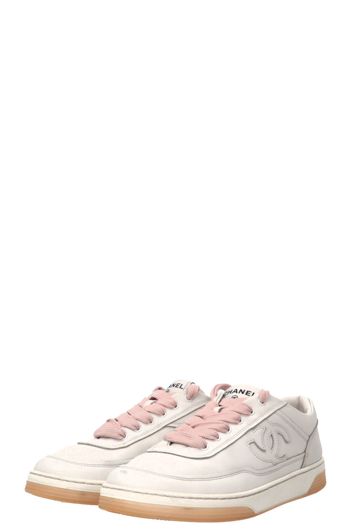 CHANEL CC Runner Sneaker White Pink
