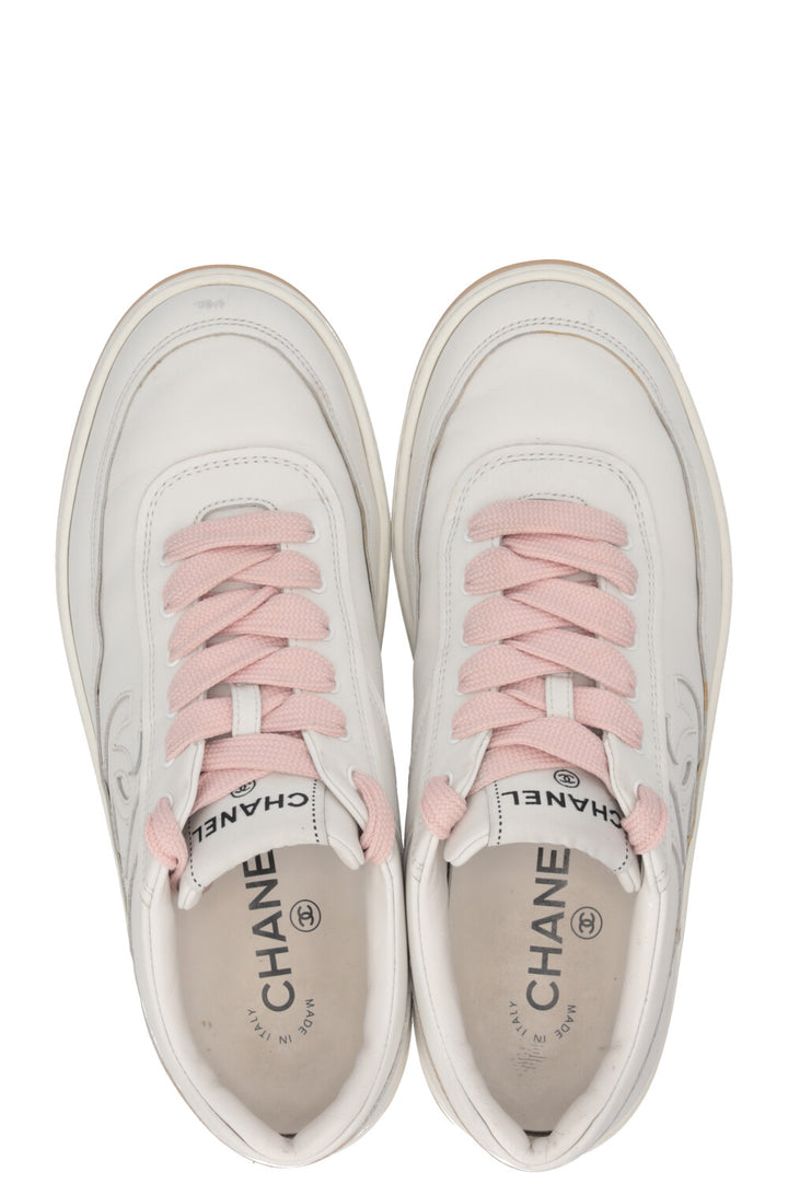 CHANEL CC Runner Sneaker White Pink