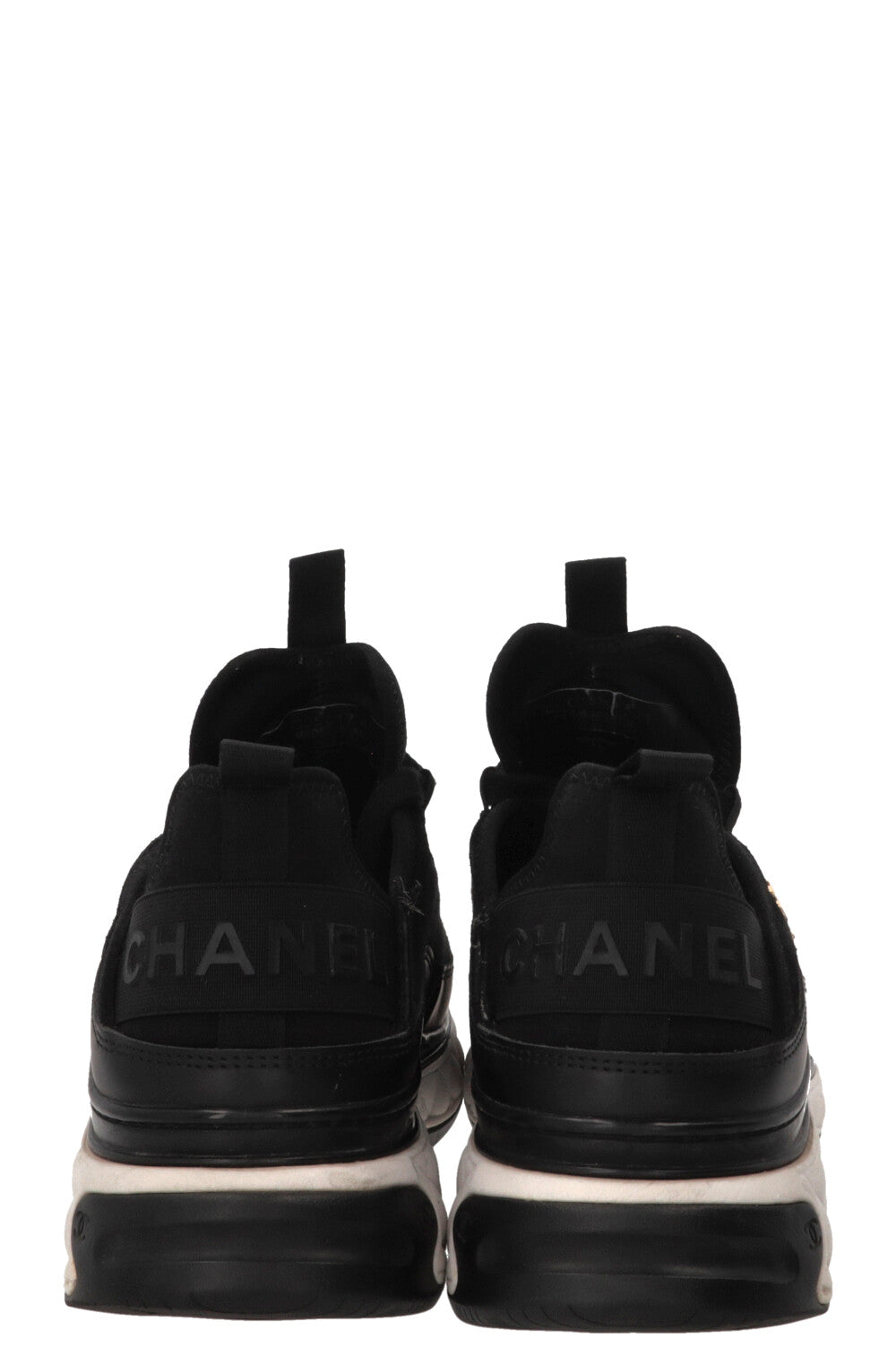 Baskets CHANEL CC en daim noir