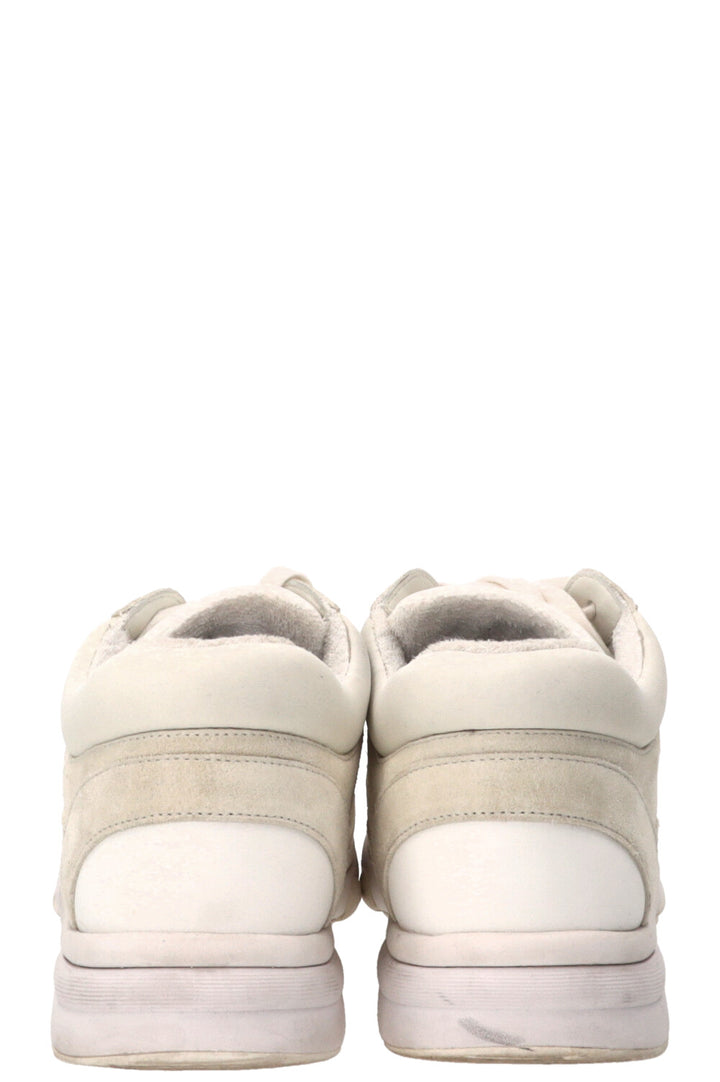 CHANEL Baskets basses CC Tennis Suéde Blanc