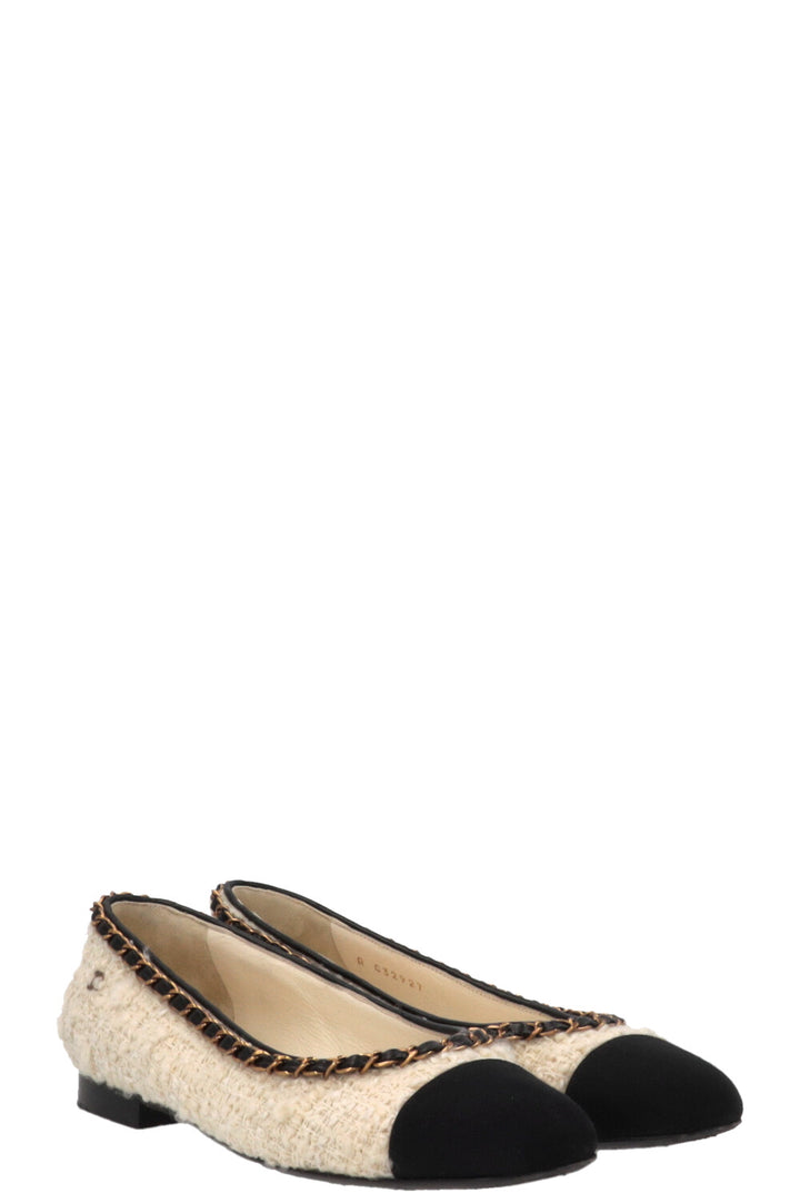 CHANEL Ballerines Classiques Tweed Détail Chaîne Blanc Noir