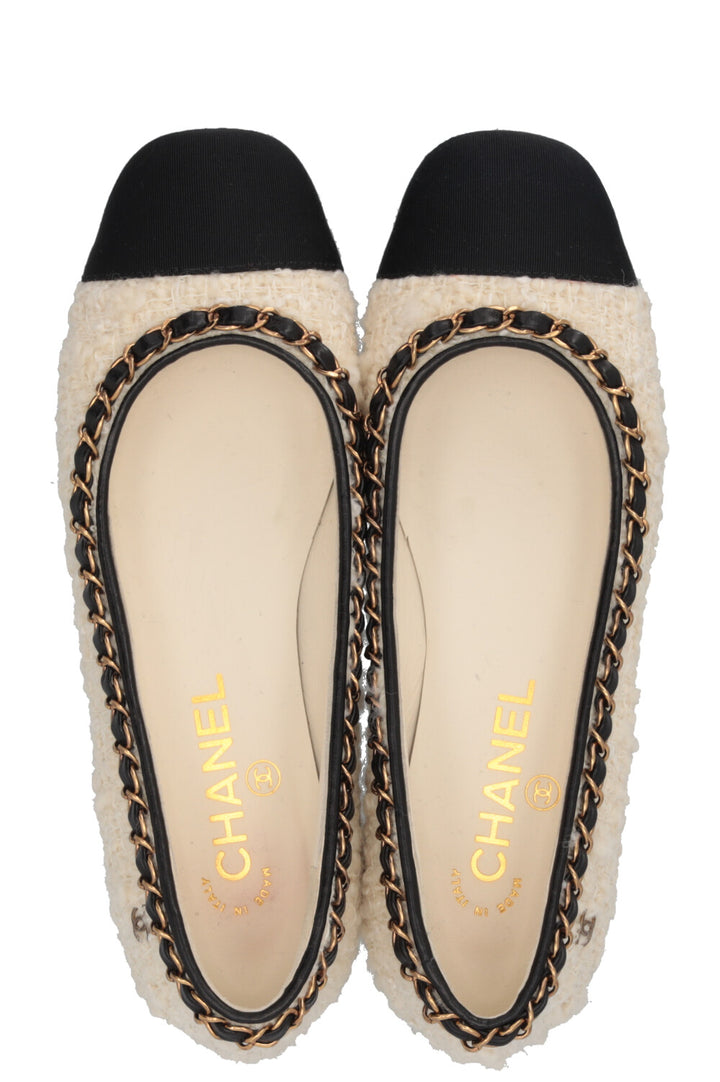 CHANEL Ballerines Classiques Tweed Détail Chaîne Blanc Noir