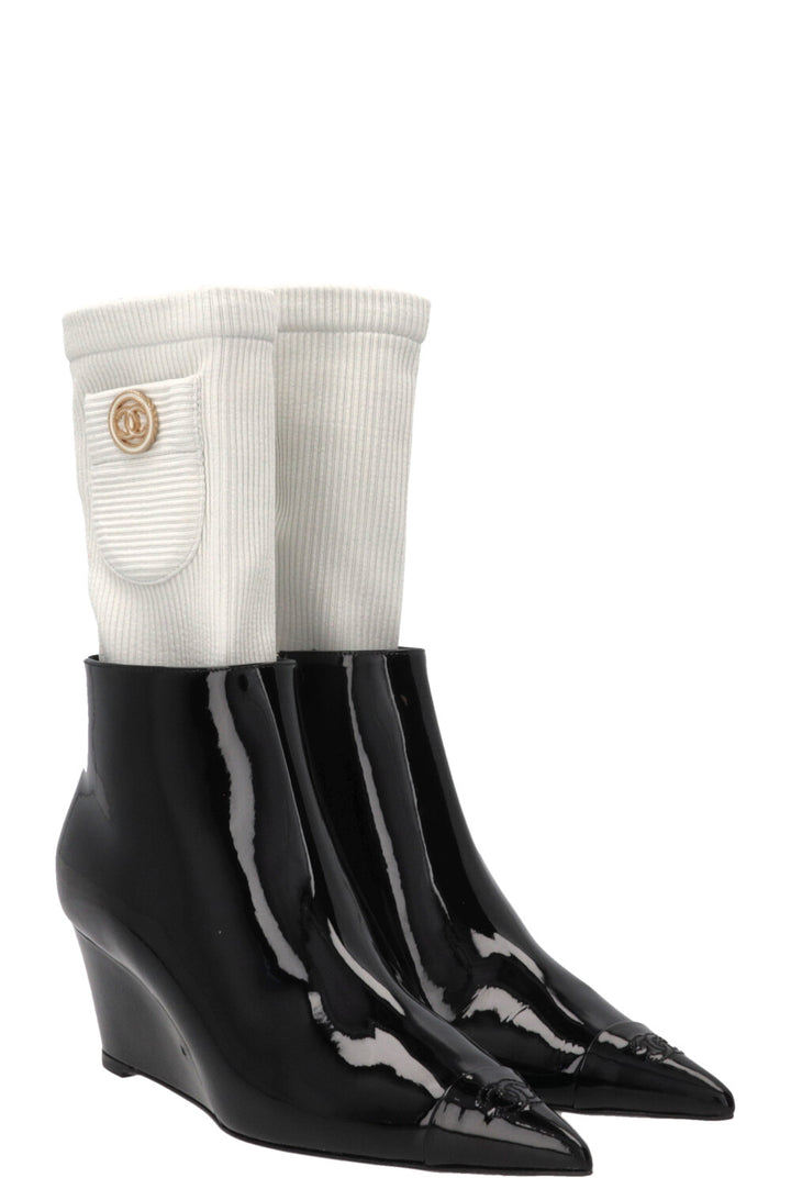 CHANEL Cruise 2022 Ankle Boots Patent Black