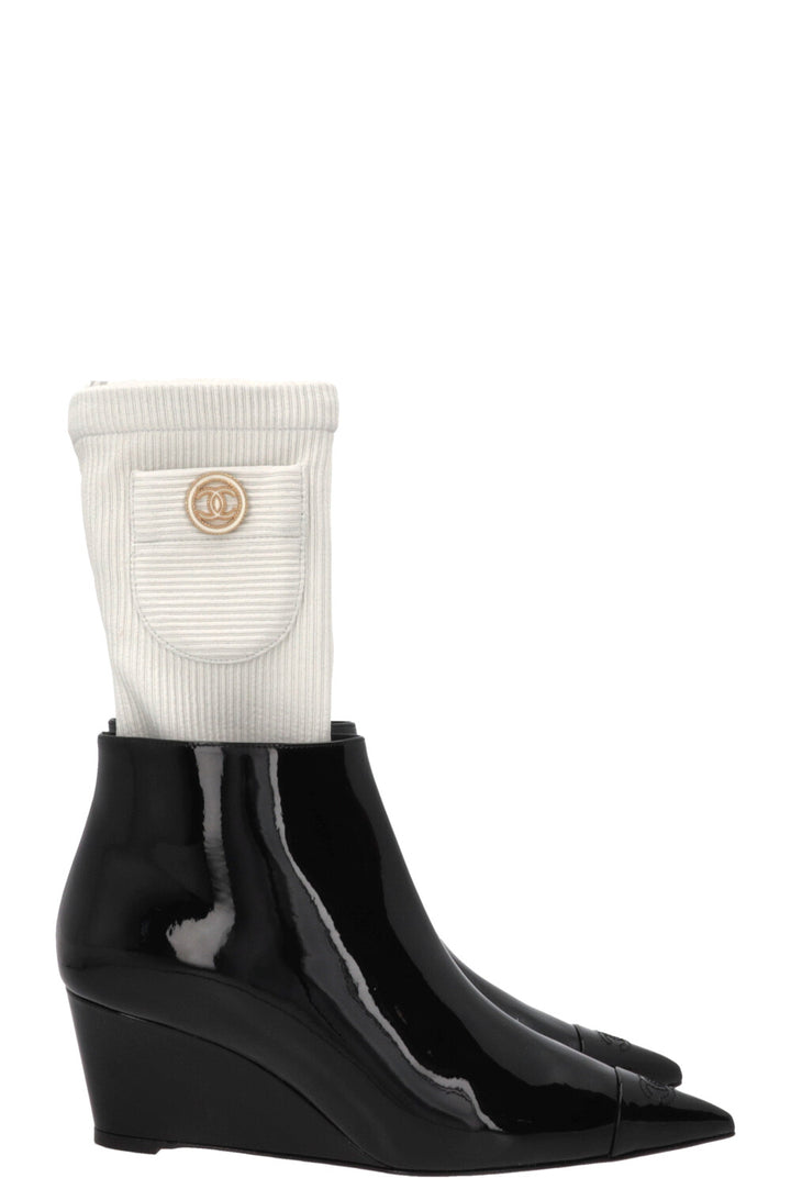CHANEL Cruise 2022 Ankle Boots Patent Black