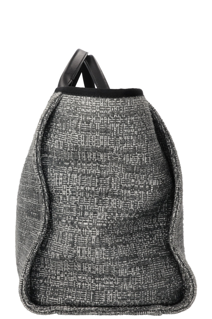 CHANEL Deauville Sac Tweed Gris