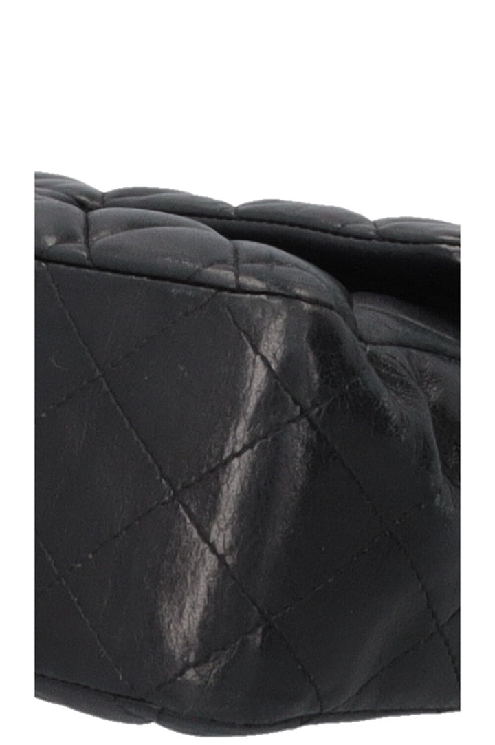 CHANEL Double Flap Bag Medium Lambskin Black