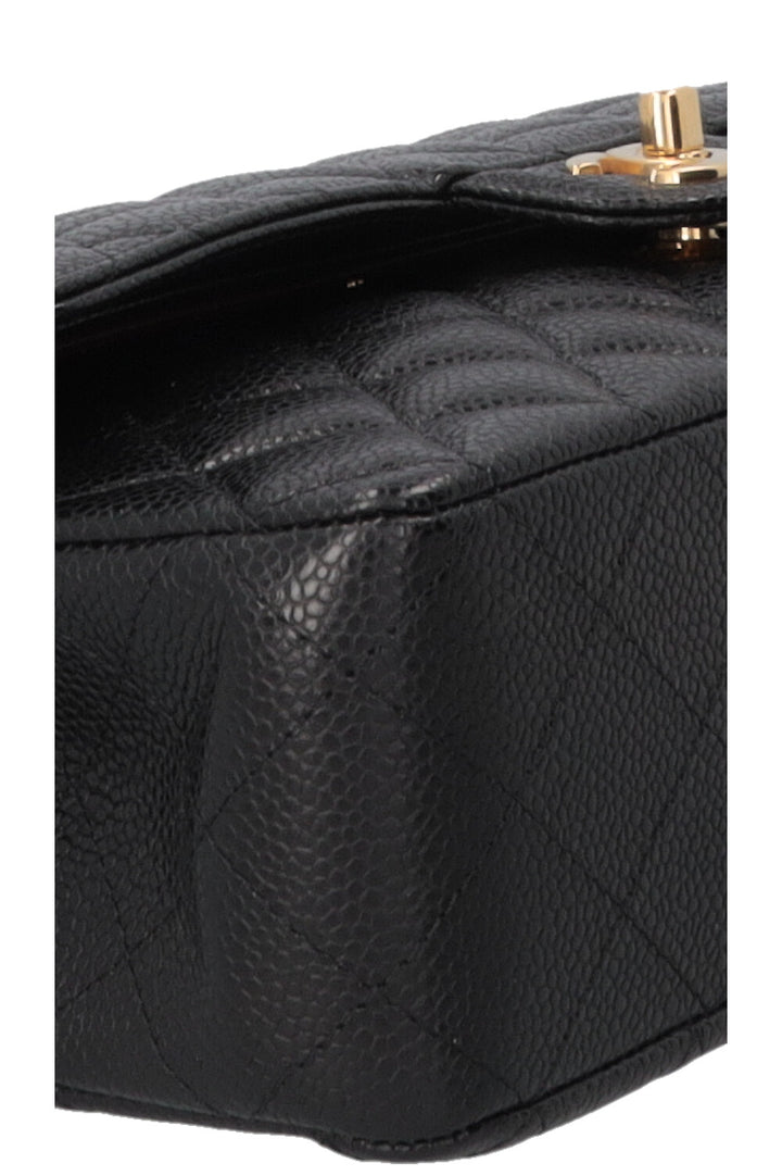 CHANEL Double Flap Medium Caviar Noir