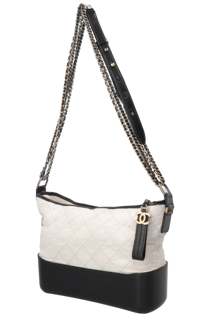 CHANEL Sac Gabrielle Moyen Cuir Blanc