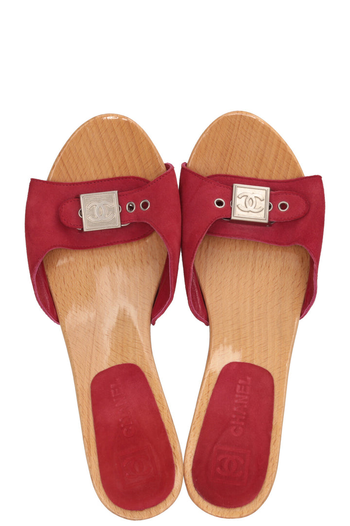 CHANEL Glazed Clogs Wood Suede Red