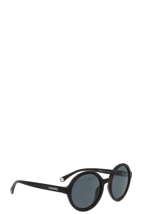 CHANEL Lunettes de soleil rondes pailletées noires 5522-U