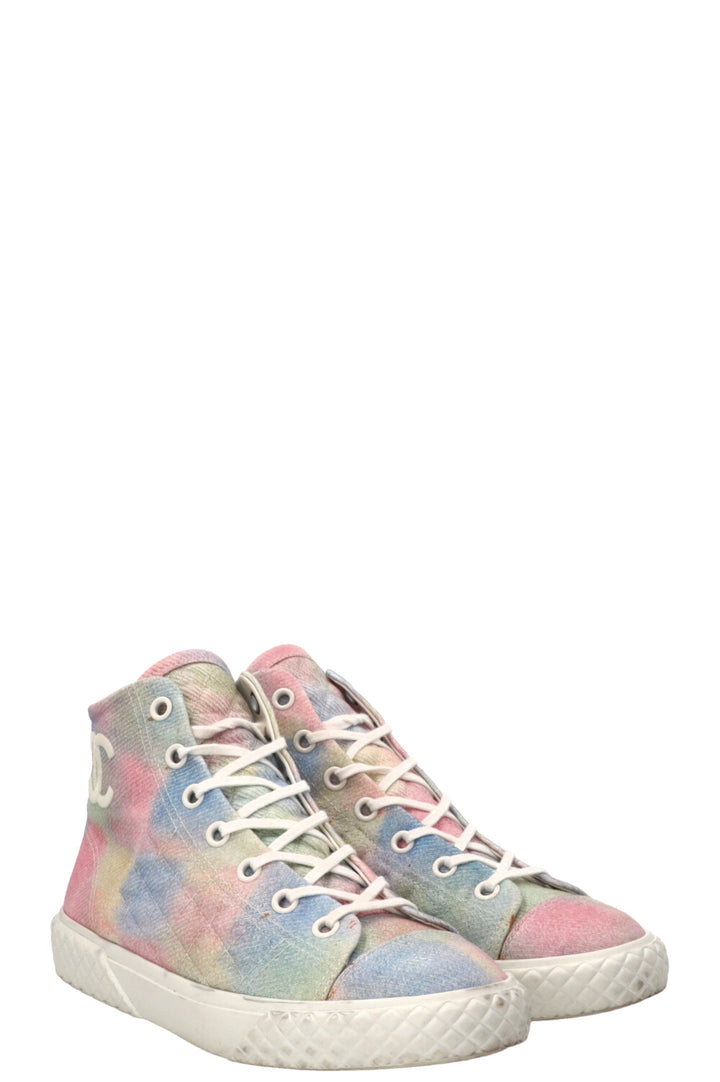 Baskets montantes CHANEL CC en tissu multicolore