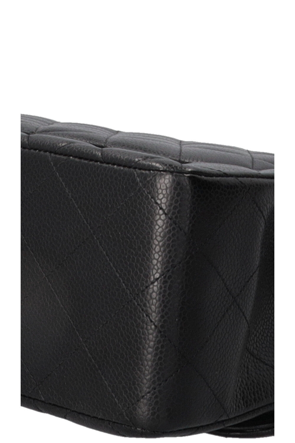 Sac à rabat doublé Chanel grand modèle en cuir caviar noir