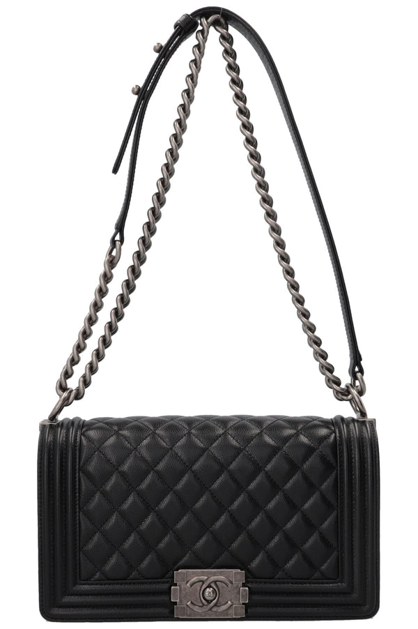 CHANEL Medium Boy cuir caviar noir