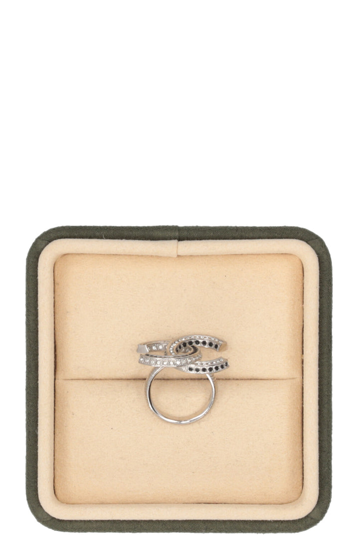 CHANEL Ring CC Strass Silver