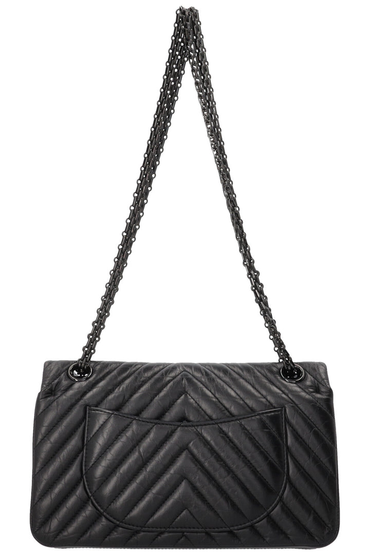 CHANEL Petit 2.55 So Black Veau Chevron Noir