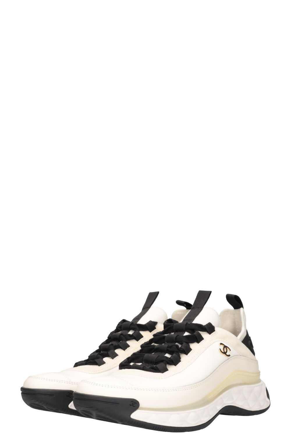 CHANEL Sneakers White