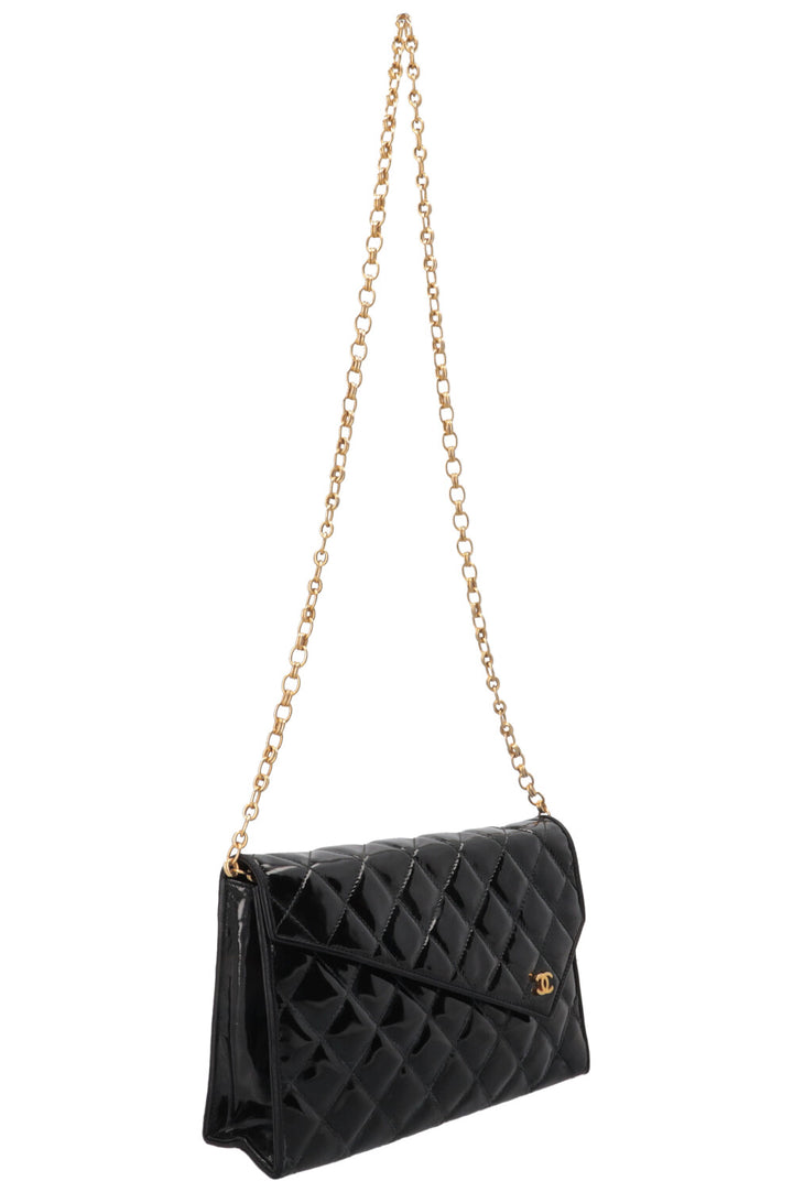 CHANEL Vintage CC Clutch Patent Leather Black