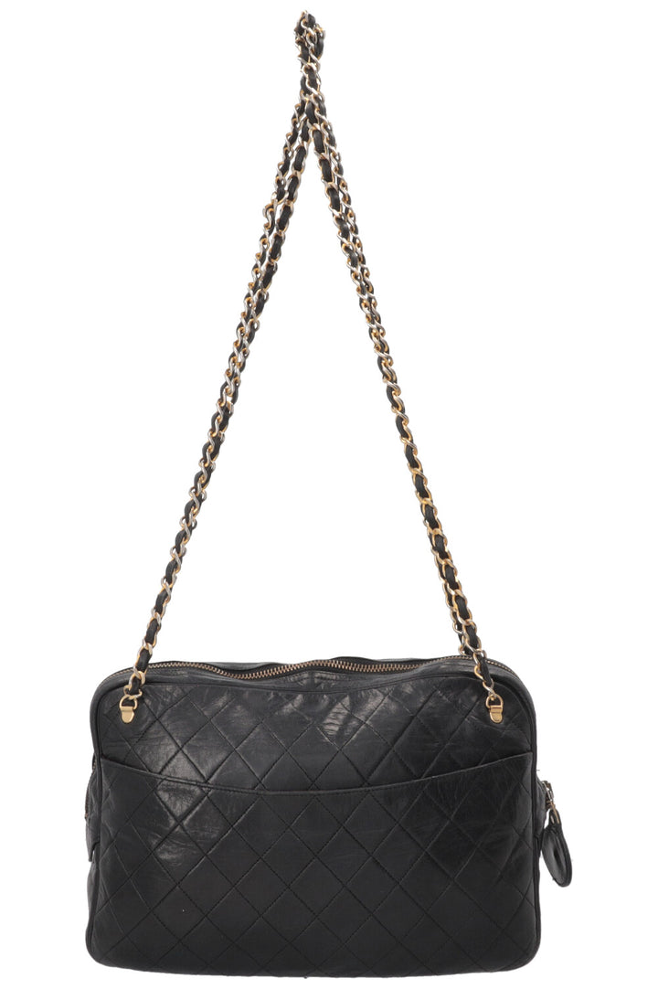 Sac bandoulière CHANEL Vintage matelassé médaillon en cuir noir
