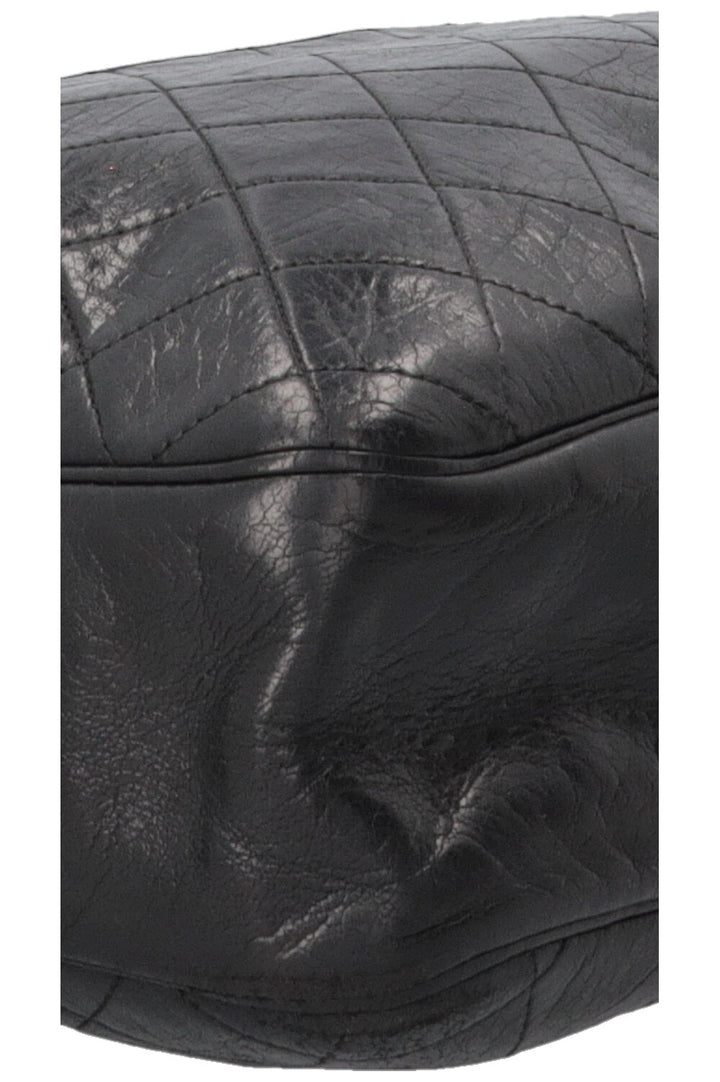 Sac bandoulière CHANEL Vintage matelassé médaillon en cuir noir