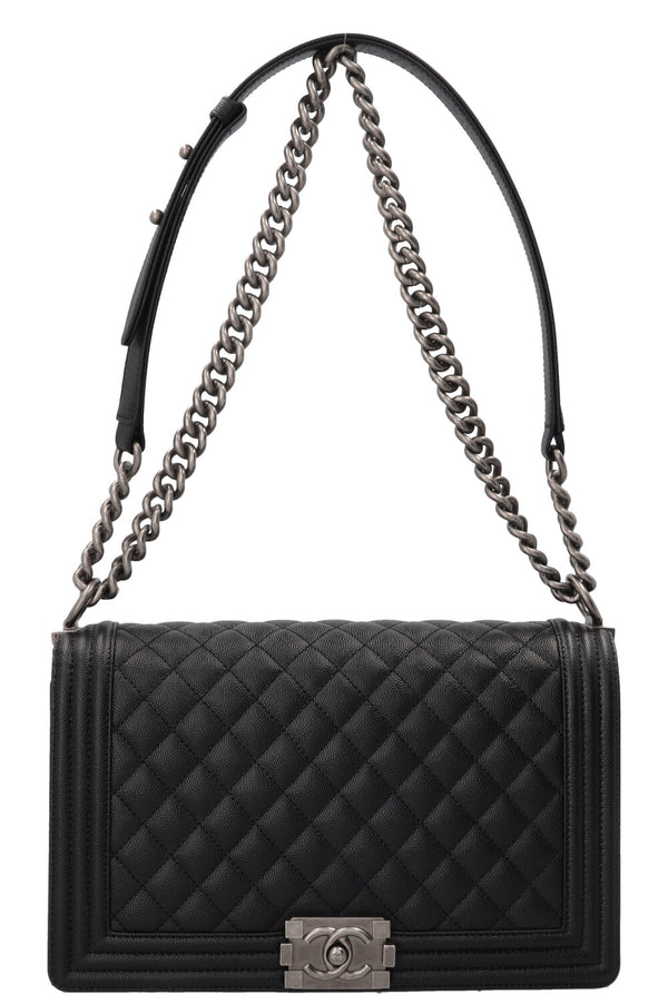 Sac CHANEL Boy moyen en cuir caviar noir